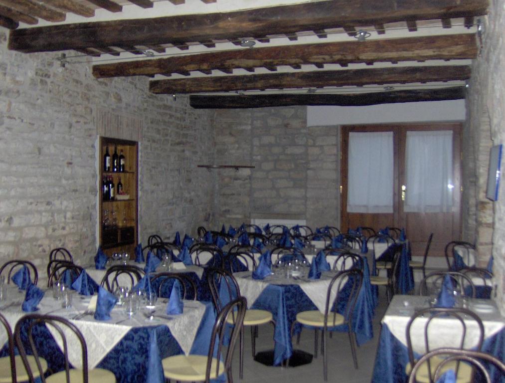 Hotel Tre Ceri Gubbio Eksteriør bilde