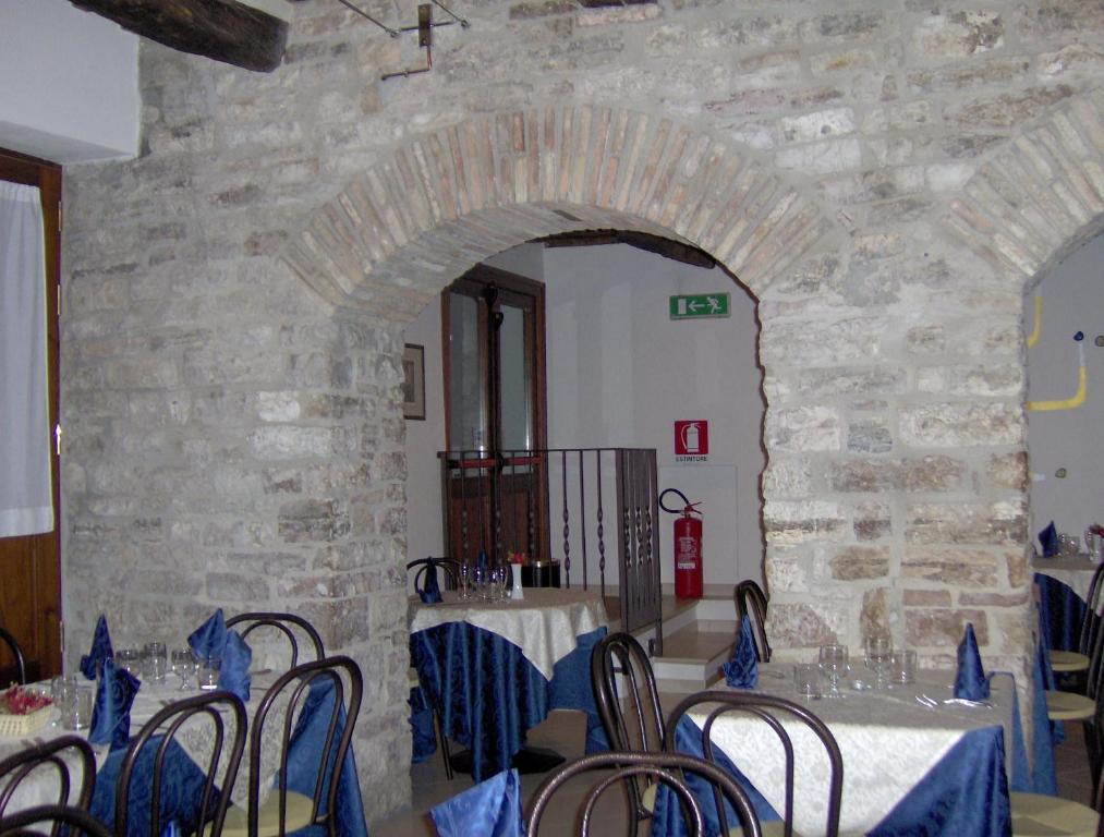 Hotel Tre Ceri Gubbio Eksteriør bilde