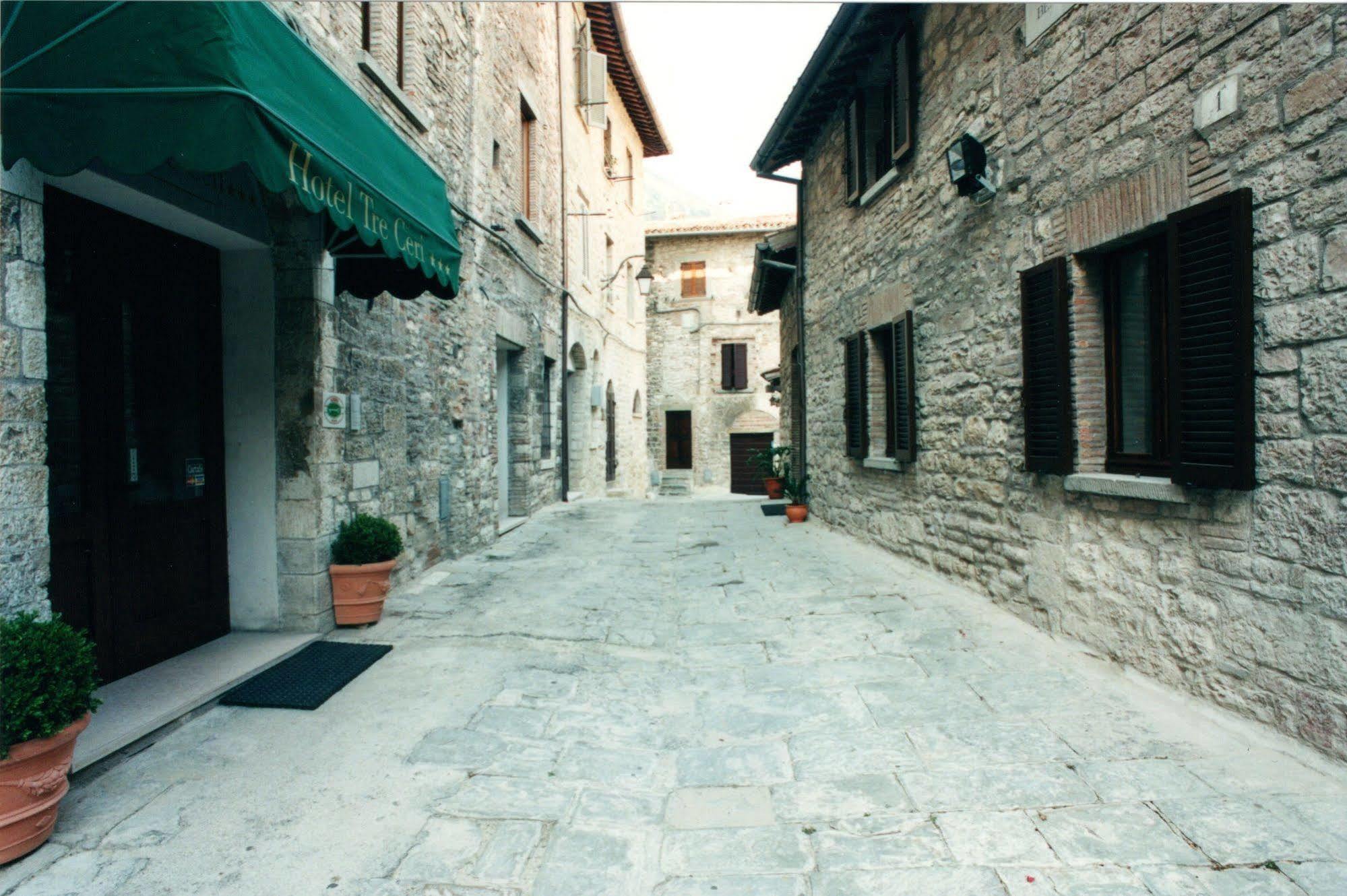 Hotel Tre Ceri Gubbio Eksteriør bilde